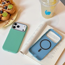金属框镜头iPhone17磁吸格纹素皮手机壳苹果16超薄肤感防摔保护套