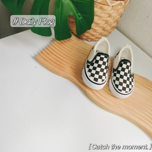 Children's spring and summer slip-on cloth shoes parent-child shoes black and white plaid board shoes boys and girls soft bottom canvas shoes Korean style