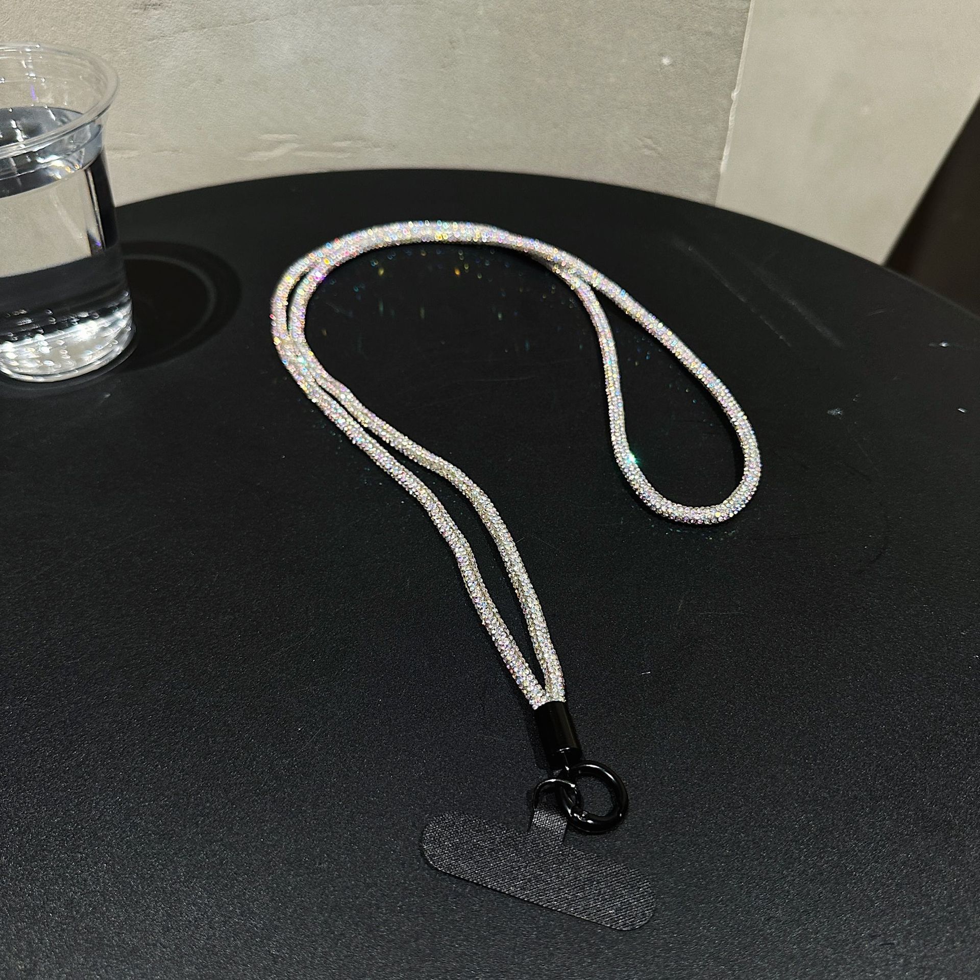 Lujo ligero color diamante de lujo brazalete larga cuerda de teléfono móvil colgante colgante de alta calidad colgante duradero