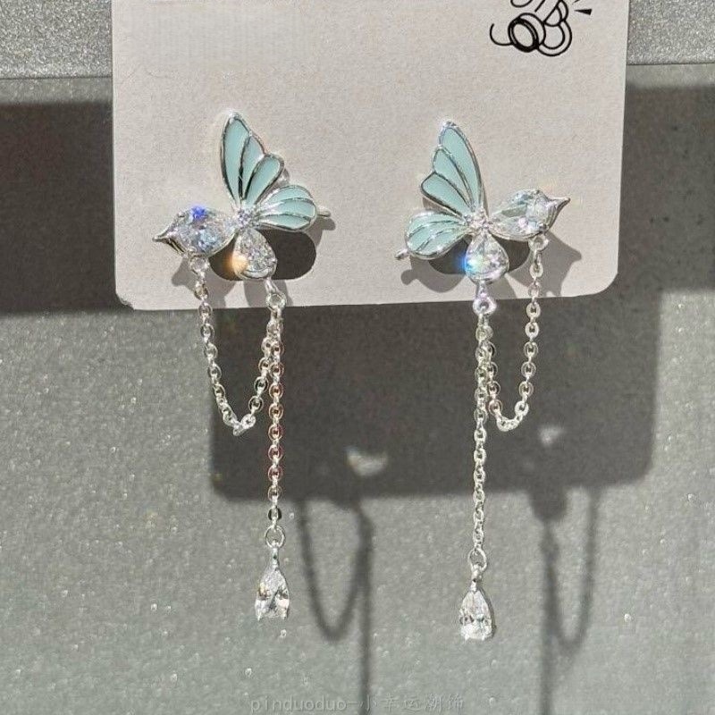 ニッチなデザインの高級ブルーバタフライパールイヤリング、女性用、2025年夏の新作人気ファッションイヤリング