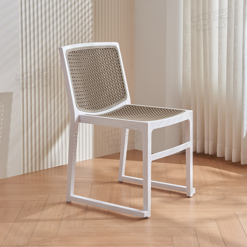 Silla de caña de plástico PP estilo nórdico silla de comedor de caña balcón al aire libre silla de plástico respaldo
