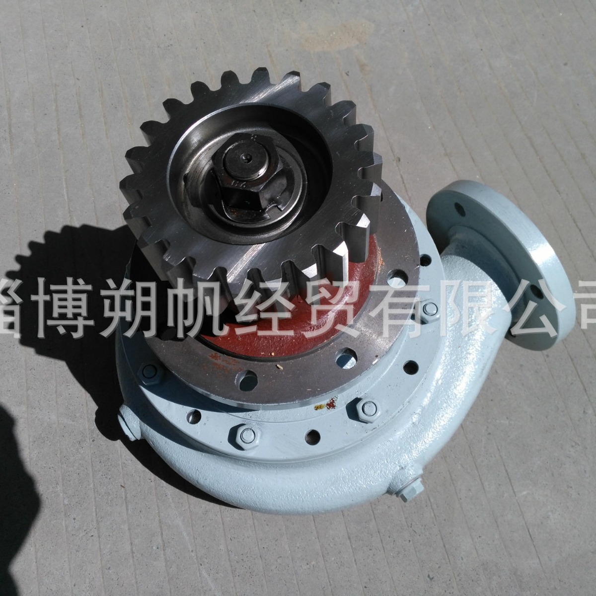 供应淄博8250柴油机主机淡水泵LC250DY