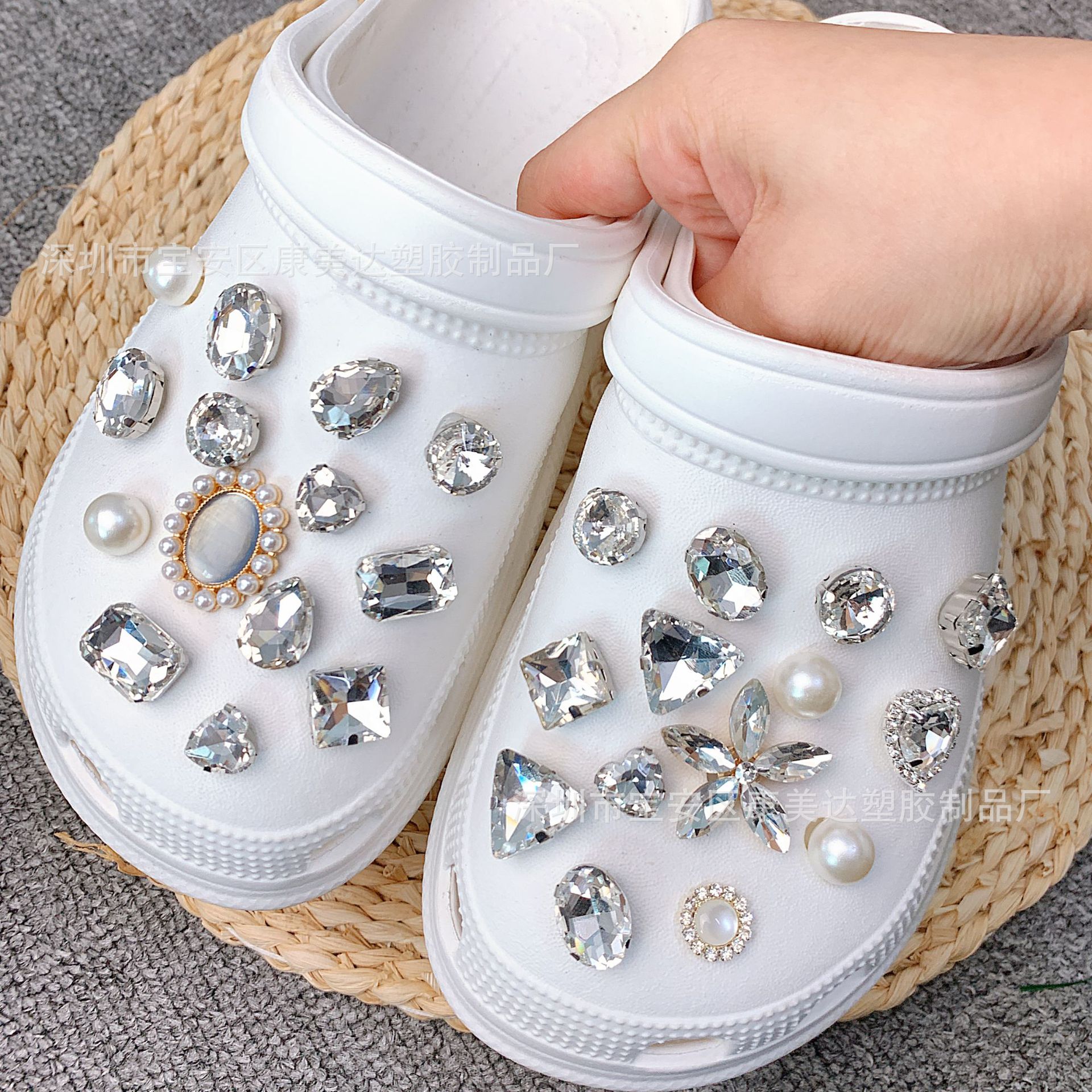 K163-Transparent 5 잎 꽃 다이아몬드 세트 (신발 없음)