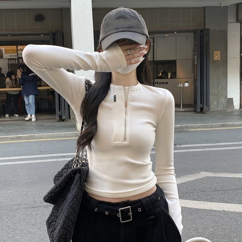 DY821 American-style short top for women, perfect for spring and autumn, a unique and cool layering piece that pairs well with long-sleeved T-shirts, trendy in 2026.