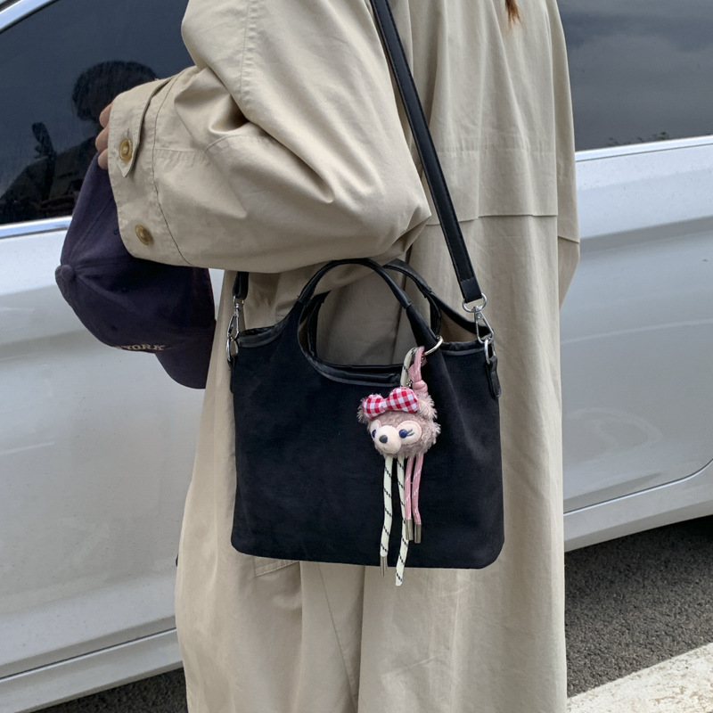 Bolsa de mano de temperamento transfronterizo retrógrada moda tote bolso para mujeres otoño e invierno 2025 viaje bolsa de hombro de gran capacidad mochila