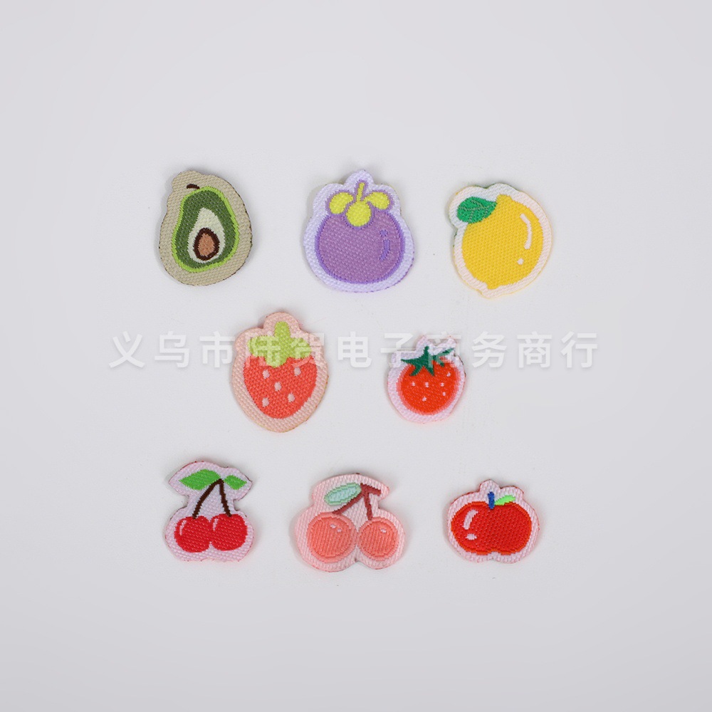 多款娃衣搭配标签迷你可爱卡通毛绒玩具装饰布标水果贴标厂家批发