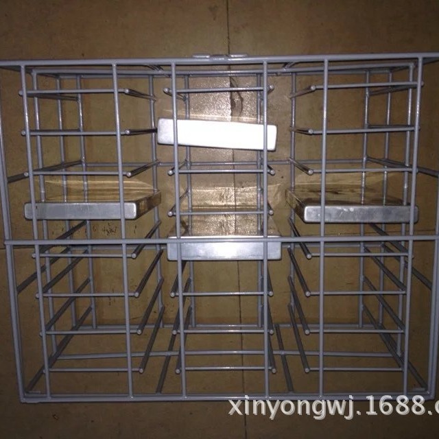 新永五金长期大量供应不锈钢包胶清洗篮子（放铝壳电池）