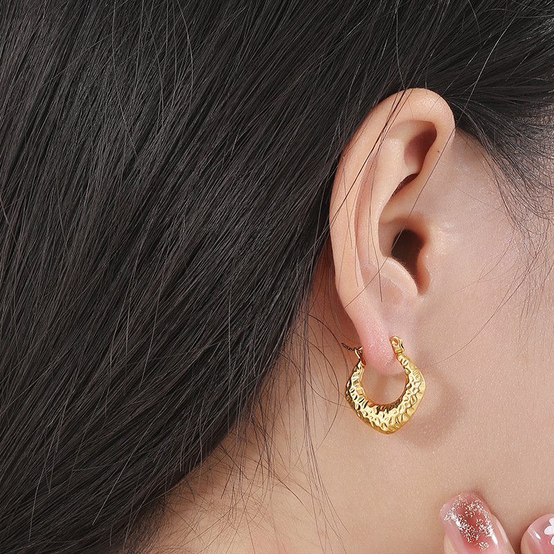All Seasons Season Women'S Gender 1 Pair Fashion C Shape Plating 304 Stainless Steel 18K Gold Plated Stainless Steel Earrings