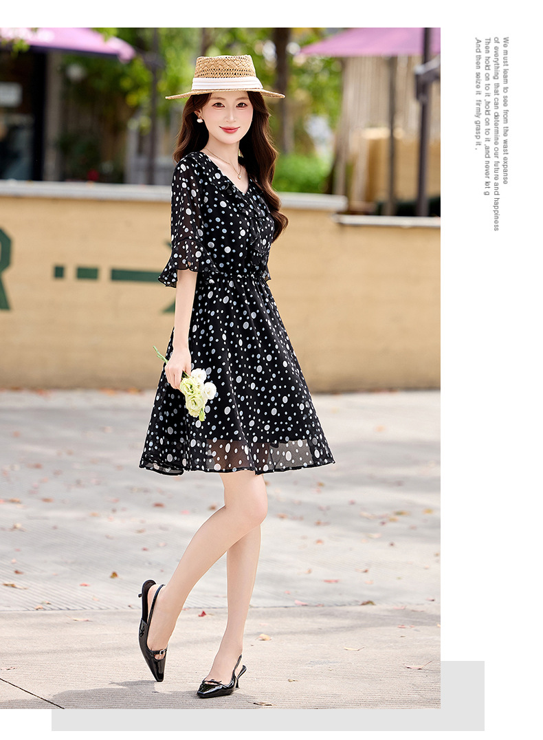 Đầm maxi nữ thắt eo cổ V in chấm bi đỏ — màu đen, màu đỏ chi tiết 14