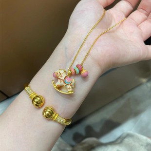�p�ݸ߼������Dľ�R��Ů�m�Ų��L�ͮ��е�������С���OӋ�i���