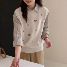 高级感针织马甲背心女秋冬新款韩版小熊刺绣马夹坎肩毛衣叠穿上衣