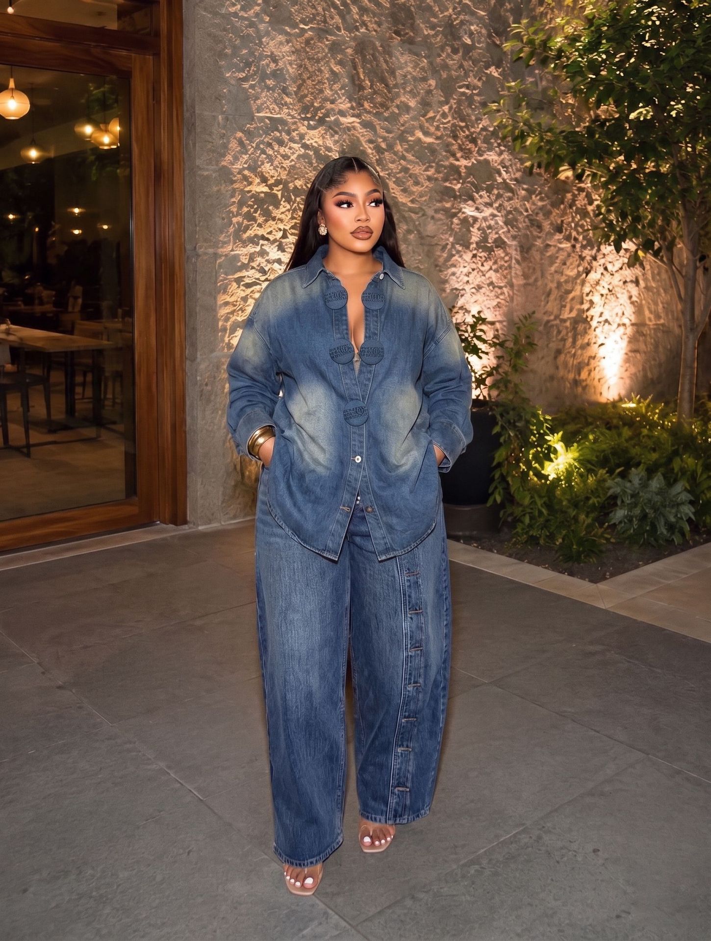 Women's European Style Denim Shirt Autumn Winter Loose Fit Long Sleeves Large Buttons Retro Gradient Wash Lapel Design Top_ecoleips.com