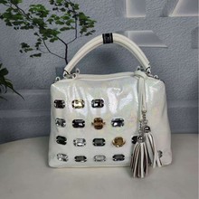 ¿Ʒ|ֿp荴ŮKزбμ猚