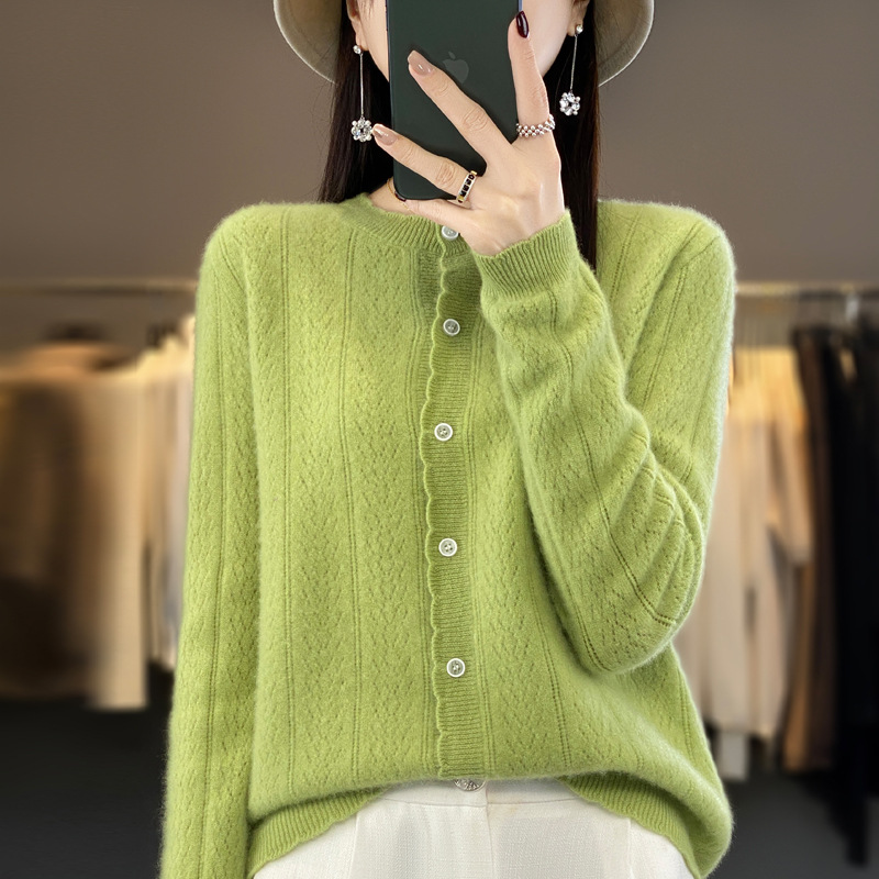 Fruit green