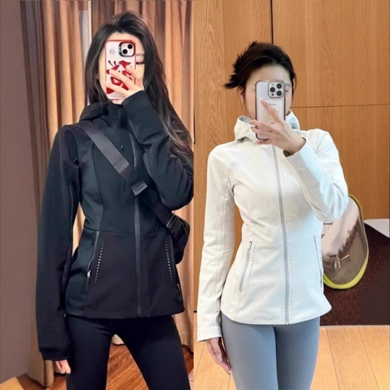 Slim-Fit Softshell Jacket for Women 2026 New Style Women's Windproof Outdoor Sports Waist-Cinching Top Slimming Coat for Spring and Autumn