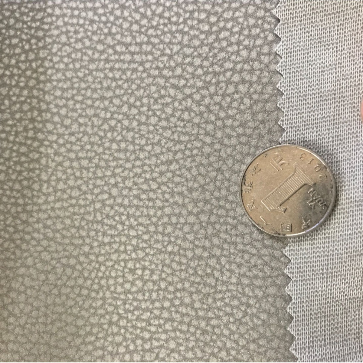 软包装饰革酒店,KTV工装半PU皮革移门皮革面料 米色沟底绒感小粒