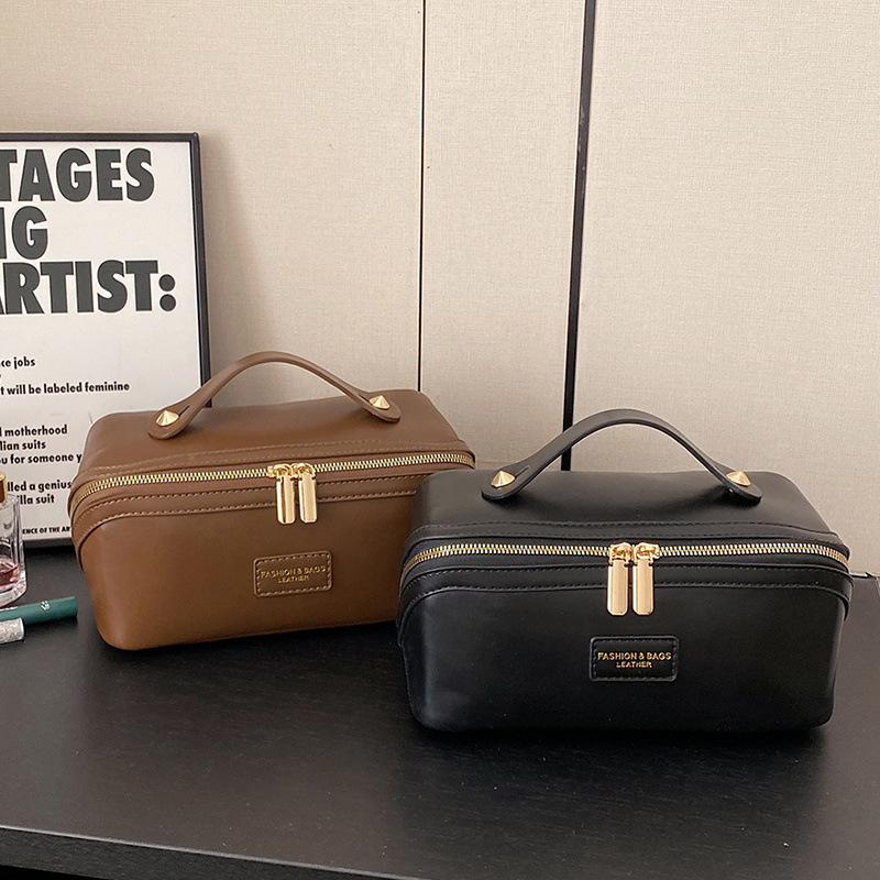 ▪新款化妆包女大容量PU防水洗漱包便携旅行口红化妆品收纳袋