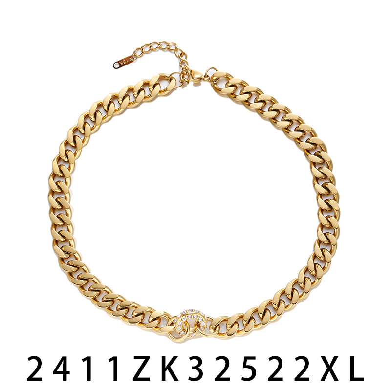 Alta Europa y América acero inoxidable otoño y invierno de moda de estilo de viaje conjunto de joyas ligeras lujosas transfronterizas venta caliente acero titanio no desvanecerse