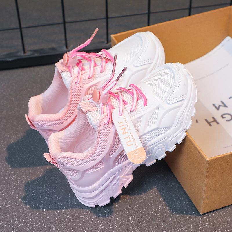 Calzado deportivo de malla para niños al por mayor, verano 2025, nuevas zapatillas para correr para niños, transpirables y casuales, para niños medianos y grandes y niñas.