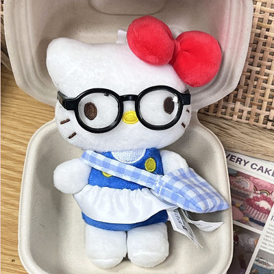 KT凯蒂猫娃衣卡通可爱hellokitty毛绒钥匙扣玩偶背包挂件配饰批发