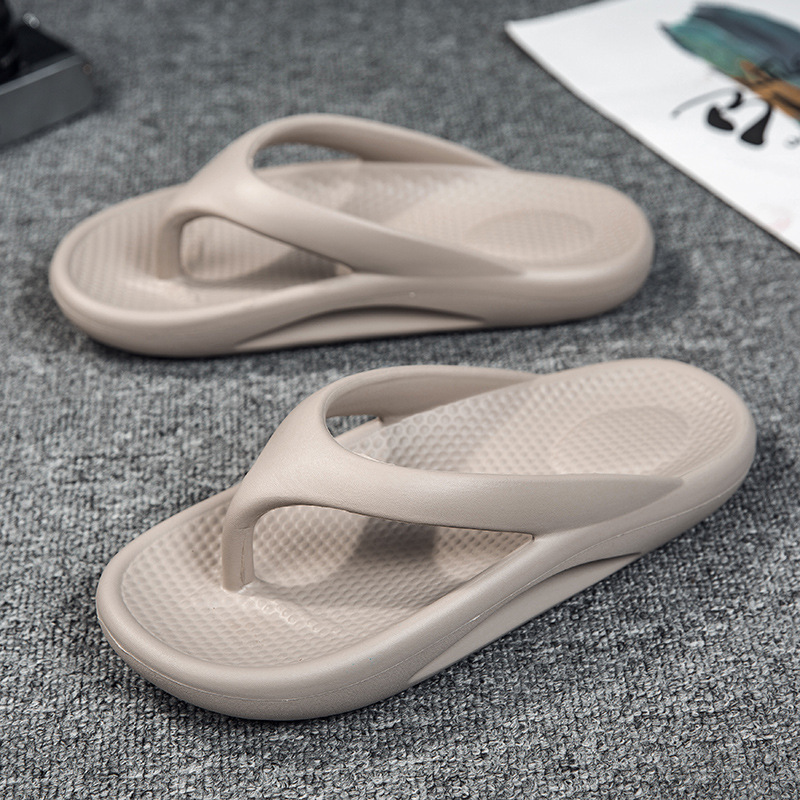 2024 chanclas transfronterizas de gran tamaño para hombre, chanclas EVA ligeras de verano para hombre, zapatos de playa antideslizantes para pareja al aire libre, mujeres
