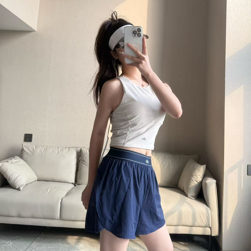 Alo Summer Yoga Sports Shorts Quick-Dry Double-Layer Anti-Exposure Real Shot Authentic Sports Cycling Pants Wide-Leg Pants for Women Alo Summer Yoga Sports Shorts Quick-Dry Double-Layer Anti-Exposure Real Shot Authentic Sports Cycling Pants Wide-Leg Pants for Women