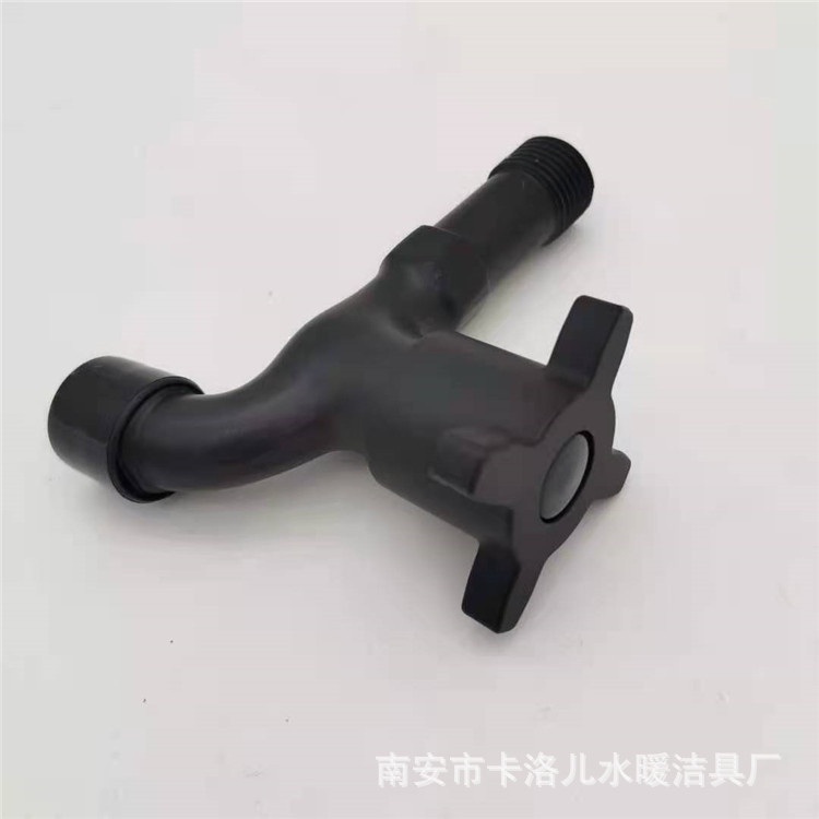 638a87bf480225f49a768f11596c5d