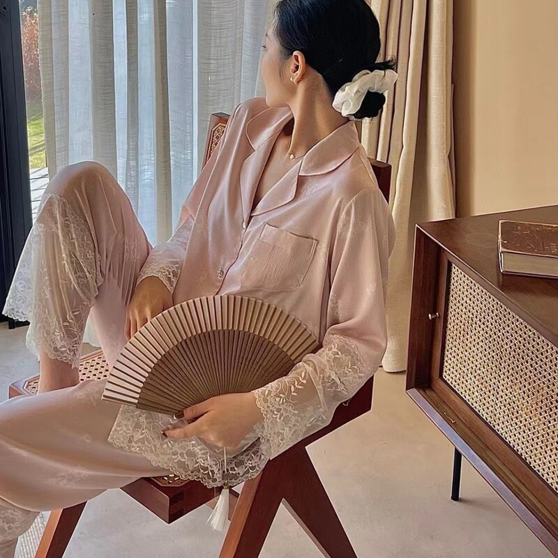 2024 New Chinese jacquard lapel Ice Silk fashion catwalk thin long sleeve silk pajamas suit casual homewear