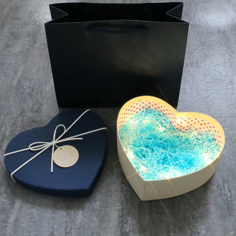 Caja vacía 52 caja de regalo caja de cumpleaños caja de regalo en forma de corazón caja de regalo de lápiz labial para novia 0 pequeño amor