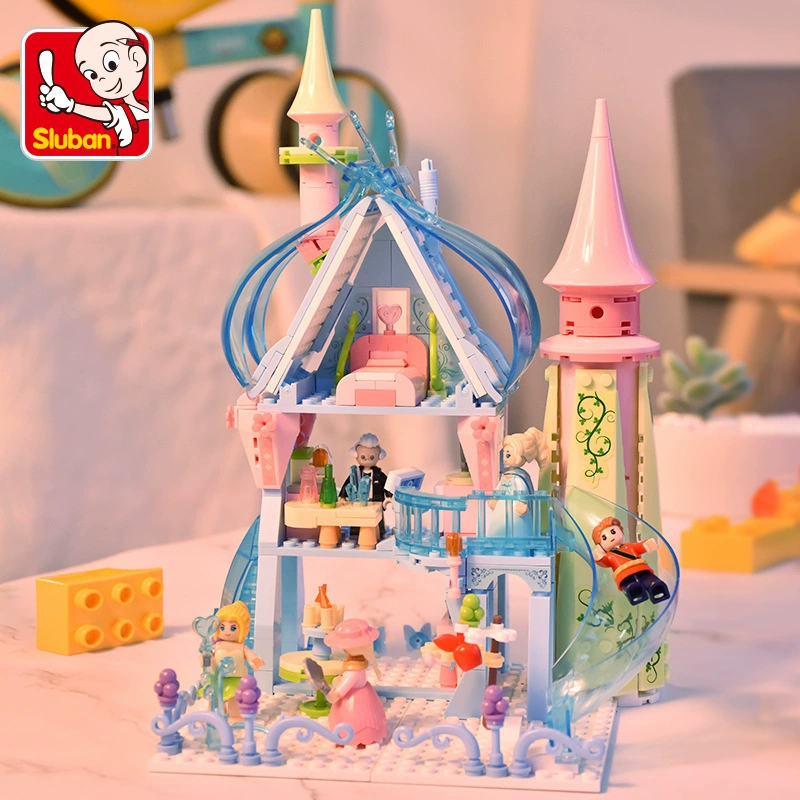 Winter constructor, castle, magic carriage, toy