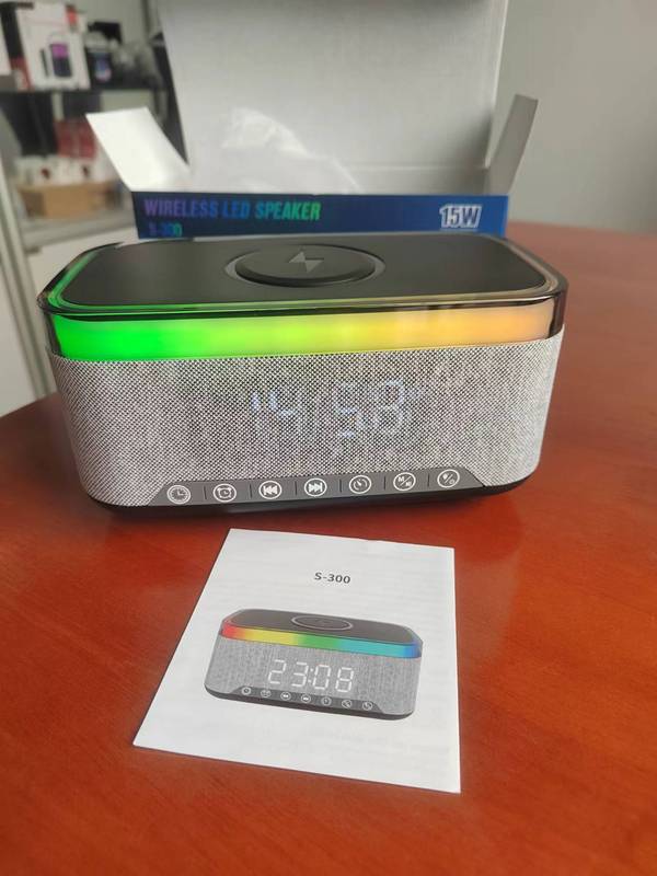 新型ホワイトノイズbluetoothスピーカー無線充電デジタル時計目覚まし時計三合一無線充電雰囲気ランプ音響|undefined