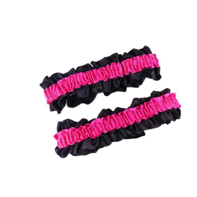 블랙 베이스 + 플럼 레드