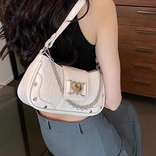 女士斜跨包跨境爆款爱心甜酷美少女辣妹腋下包新款百搭高级感单肩