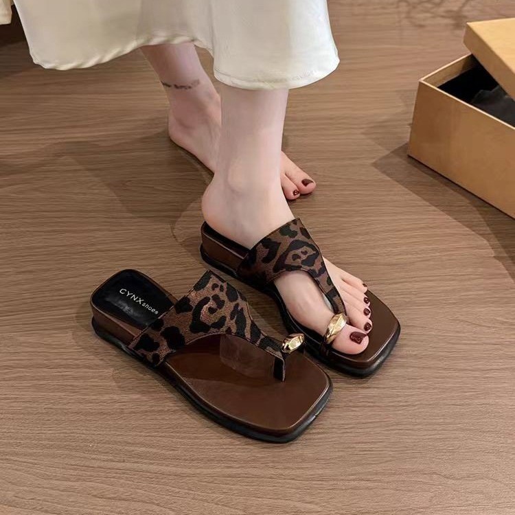 Trendy High-End Non-Slip Thick-Soled Wedge Flip-Flops for Women Summer 2025 New Height-Increasing French Style Sandals