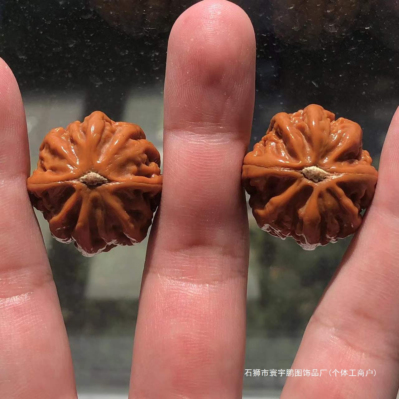 文玩核桃 秋子小手捻 迷你小核桃袖珍核桃女性小手把件指间文批发