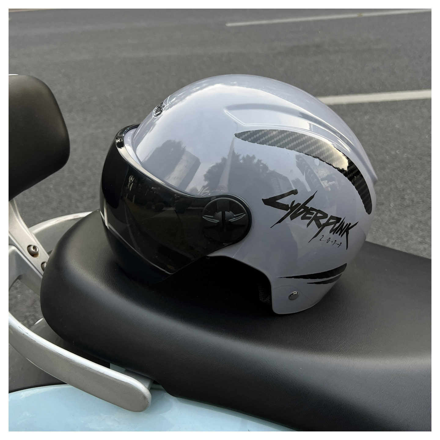 National Standard 3C Certified Electric Vehicle Safety Helmet Cyberpunk Electric Motorcycle Summer Sun Protection Helmet for Men and Women Couples