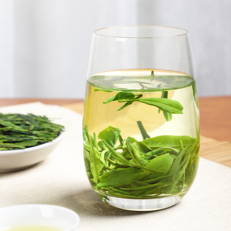 Longjing Dragon Well Green Tea 2024 Spring Pre-Qingming Rich Aroma Hangzhou Bean Fragrance Loose Leaf 50g Wooden Lid Clear Jar specifications