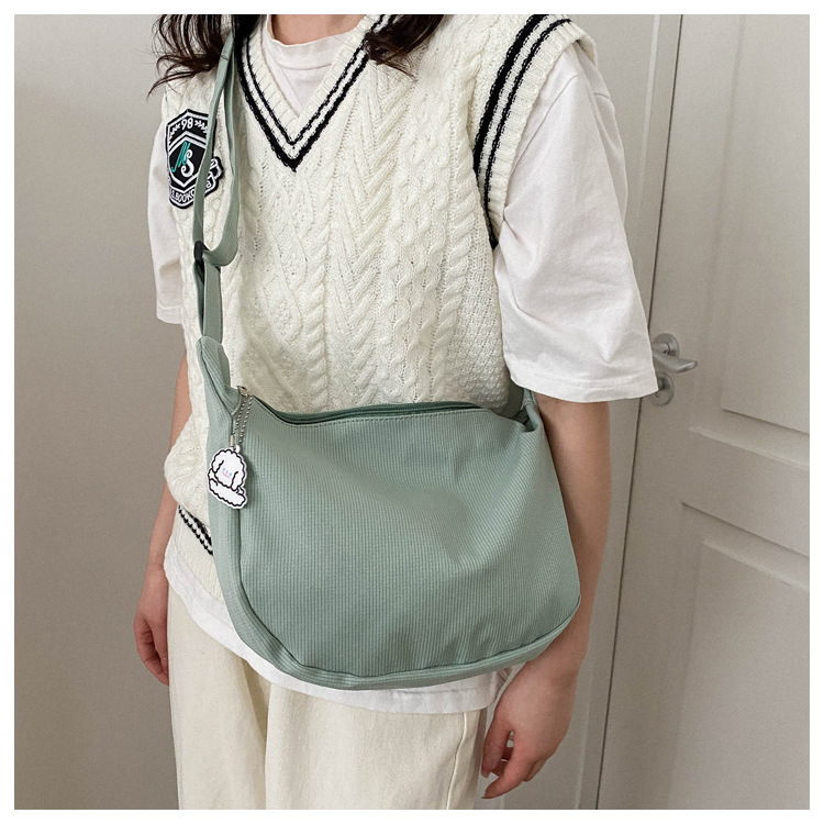 Large capacity canvas shoulder for women in spring summer 2023, new solid color, simple and fashionable casual bag,_voghion.com