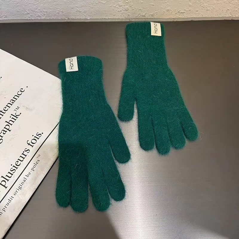 Insキャンディー色の長いタイプのウサギの毛の手袋の冬の女性の韓国版のメリヤスの純色は厚くて保温して防寒して5本の指に乗ります。