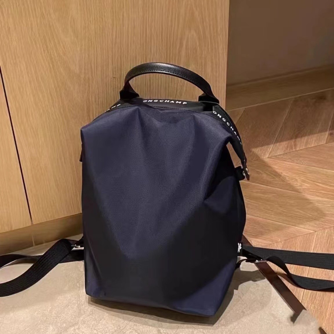 Sac à dos unisexe léger brodé de dragon, en nylon de 2e génération, pour les courts trajets, les voyages, l'école et le bureau._voghion.com