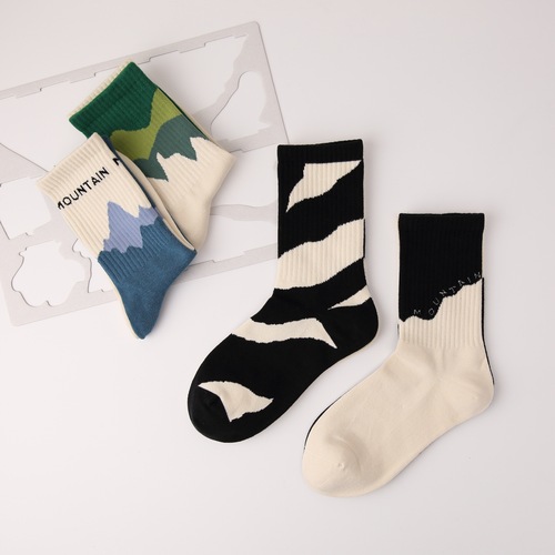 Seamless socks for women, combed cotton AB socks, boneless mid-calf socks, ins trendy street sports socks for men and women, couples