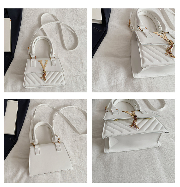 This year, trendy, fashionable and high-quality handbags are in vogue. Women's bags with stylish tassels and unique diagonal patterns are single-shoulder crossbody women's bags undefined