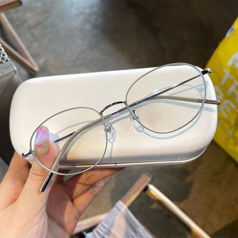 New Style Ultra Light Little Red Riding Book Ins Cyber Celebrity Artistic Retro Oval Small Frame Glasses Frame Plain Style Glasses Frame 58161