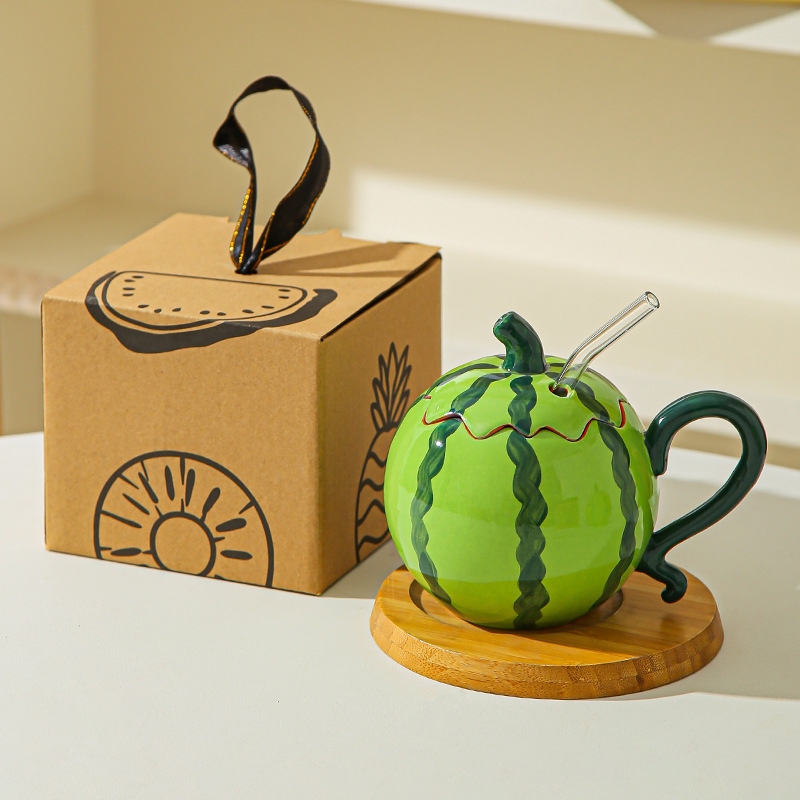 Creativo encantador popularidad en línea sandía taza de paja de cerámica taza de diseño original taza de personalidad taza de bebida fría taza de agua