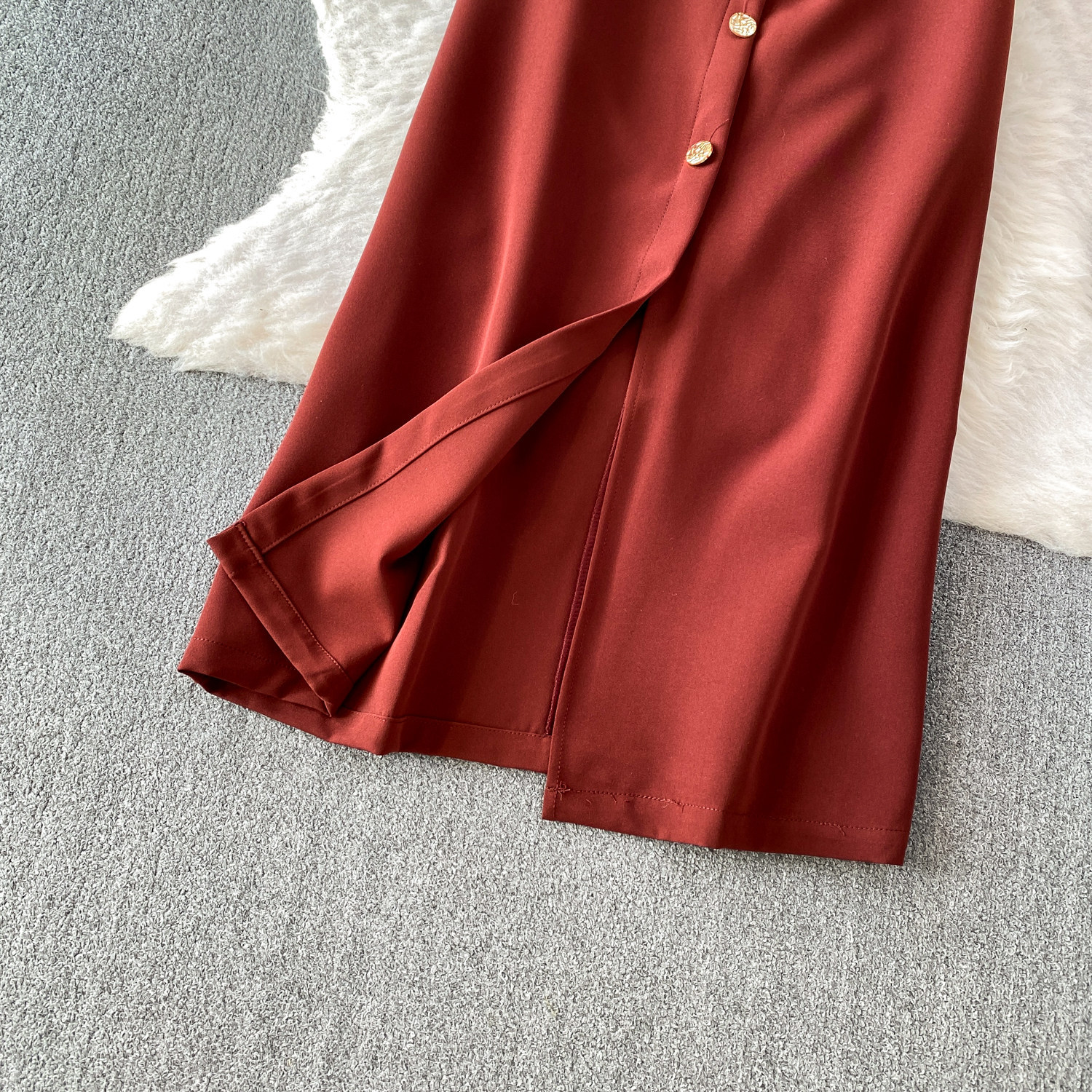 Sophisticated V-Neck Sleeveless Blazer Dress With Metal Buttons, Slimming Waist & High Slit_ecoleips.com