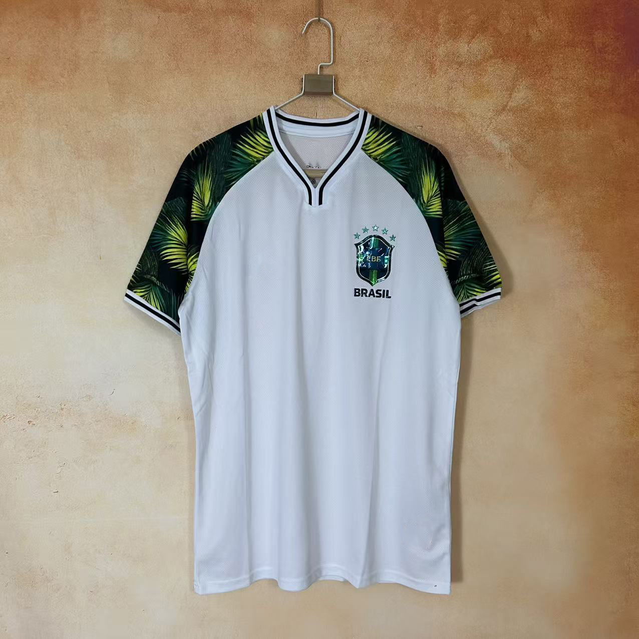 2627 nueva camiseta de fútbol de la Copa del Mundo Francia España edición de fans del equipo nacional brasileño gran cantidad de manga corta al por mayor