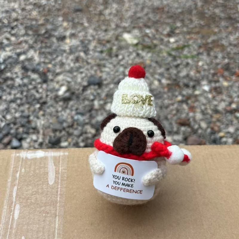 国境を越えたクリスマスに人形を編んで毛糸を編んでヘラジカの積極的なマフラージャガイモを作って雪だるまを編む|undefined