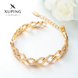 耳环;耳钉;项链