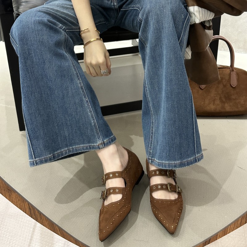 复古风2025秋季时尚百搭铆钉尖头皮带扣内增高玛丽珍浅口单鞋子女|undefined