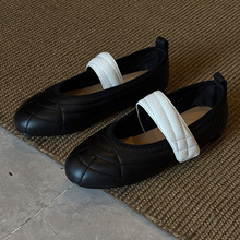 ��ʽܛƤ�\�ڬ�����ЬŮ2025���＾�¿�ħ�g�Nƴɫƽ�װ���Ů��Ь